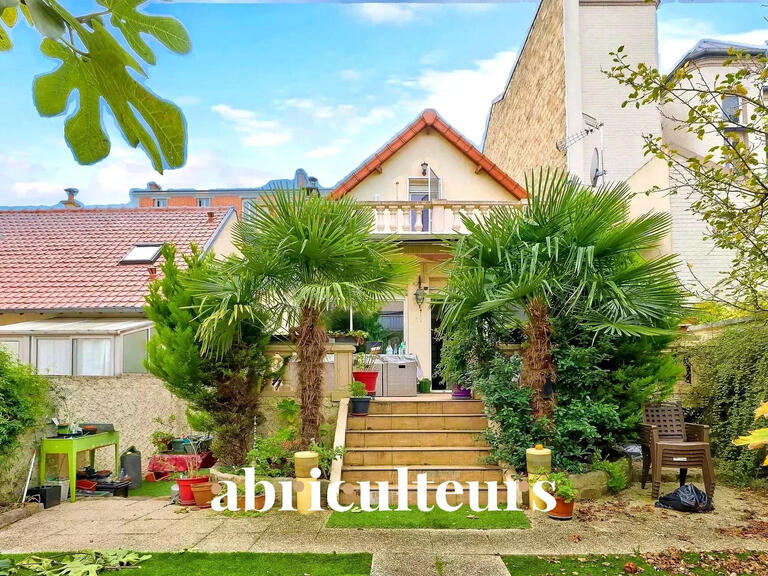 Maison Saint-Ouen-sur-Seine - 5 chambres - 220m²