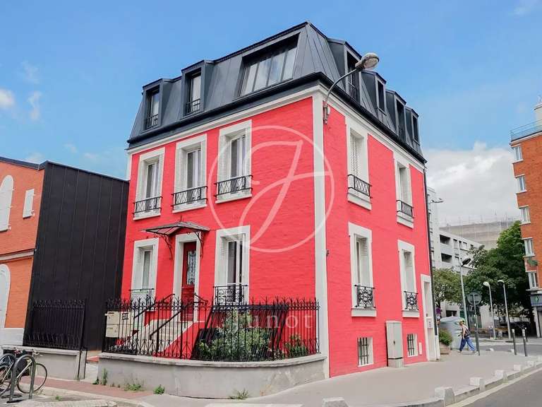 House Saint-Ouen-sur-Seine - 7 bedrooms - 216m²