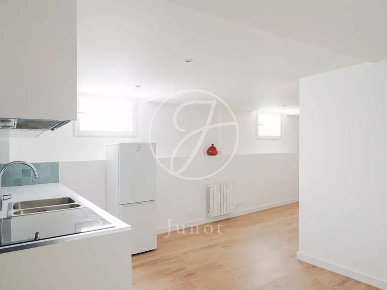 House Saint-Ouen-sur-Seine - 7 bedrooms - 216m²