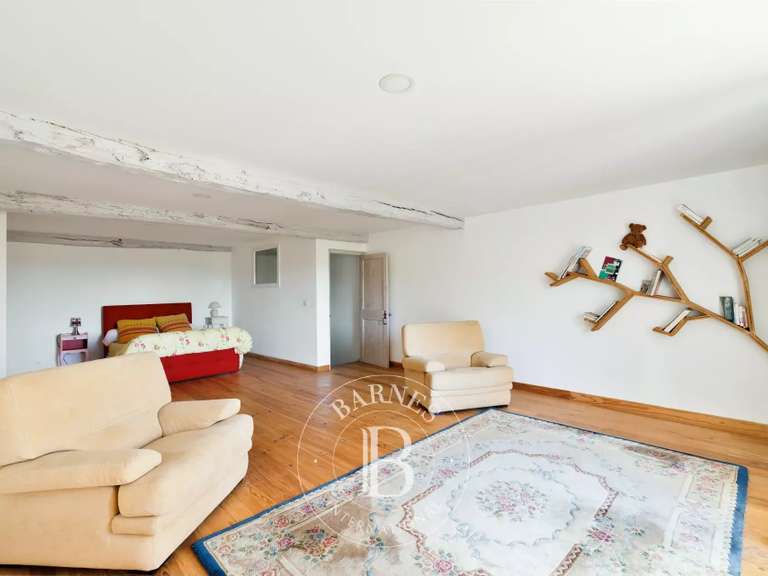 Bien atypique Saint-Palais - 4 chambres - 427m²