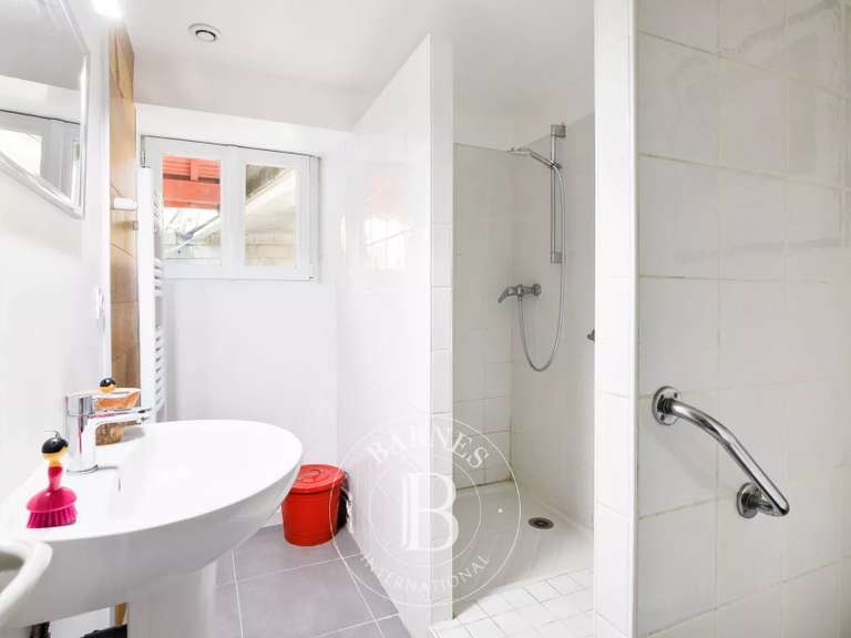 Bien atypique Saint-Palais - 4 chambres - 427m²