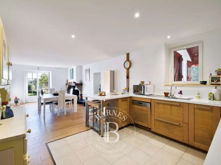 Bien atypique Saint-Palais - 4 chambres - 427m²