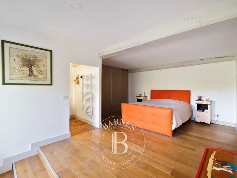 Bien atypique Saint-Palais - 4 chambres - 427m²