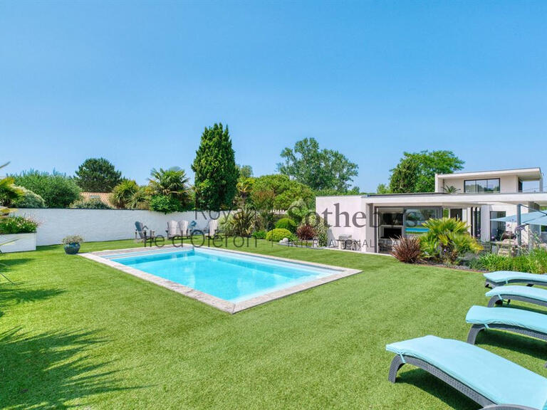 House Saint-Palais-sur-Mer - 3 bedrooms - 190m²