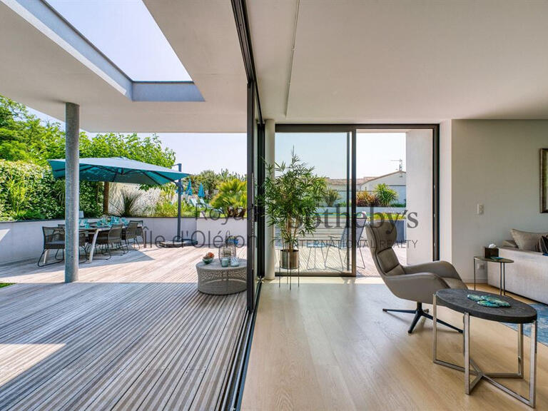House Saint-Palais-sur-Mer - 3 bedrooms - 190m²