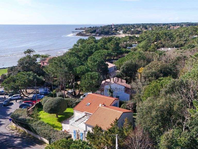 Maison avec Vue sur mer Saint-Palais-sur-Mer - 5 chambres - 240m²