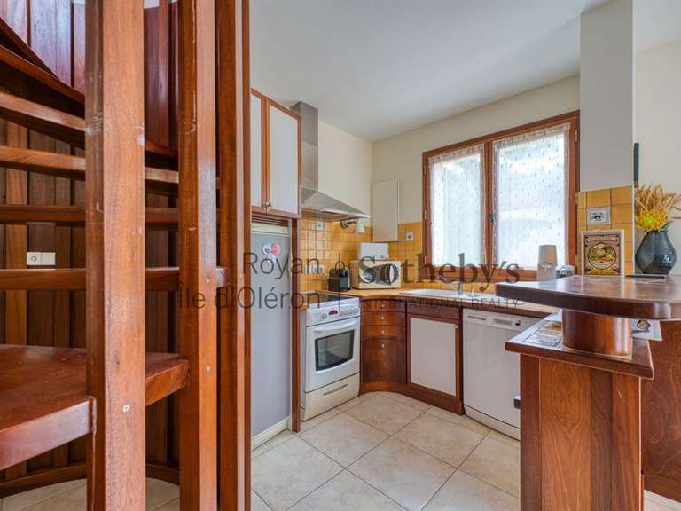 Maison avec Vue sur mer Saint-Palais-sur-Mer - 5 chambres - 240m²