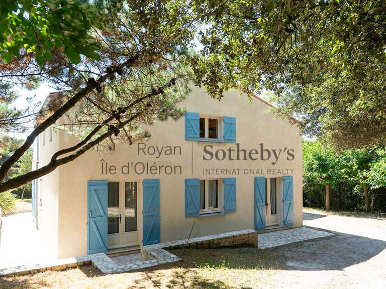 Maison avec Vue sur mer Saint-Palais-sur-Mer - 5 chambres - 240m²