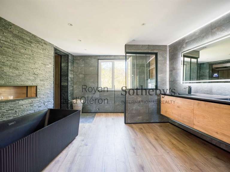 Maison avec Vue sur mer Saint-Palais-sur-Mer - 4 chambres - 290m²