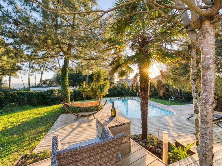 Maison avec Vue sur mer Saint-Palais-sur-Mer - 4 chambres - 290m²