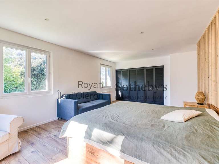 House with Sea view Saint-Palais-sur-Mer - 4 bedrooms - 290m²