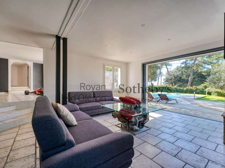 House with Sea view Saint-Palais-sur-Mer - 4 bedrooms - 290m²