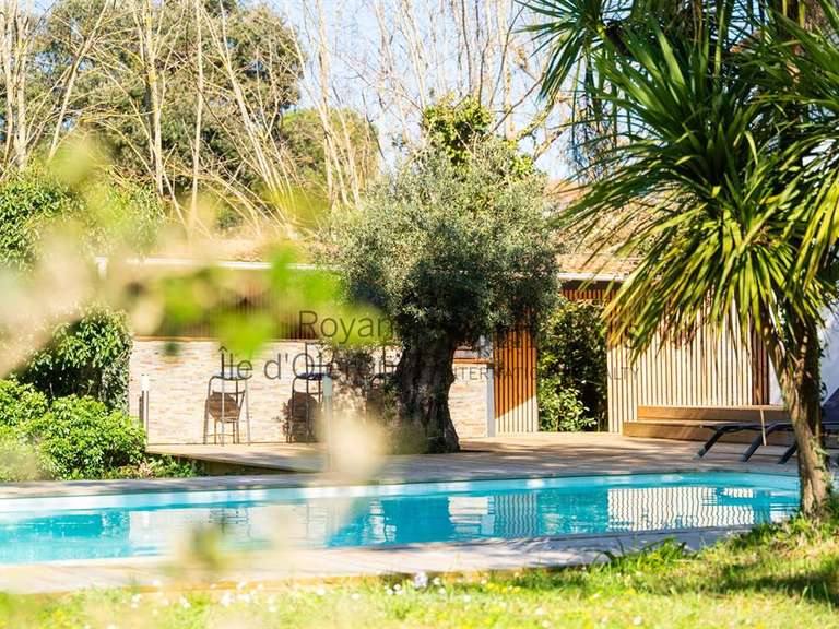 House with Sea view Saint-Palais-sur-Mer - 4 bedrooms - 290m²