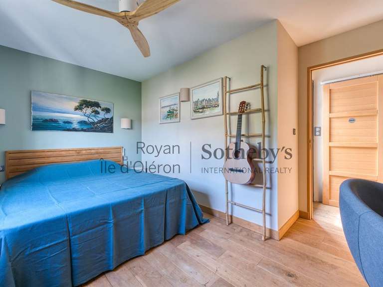 Maison Saint-Palais-sur-Mer - 6 chambres - 180m²