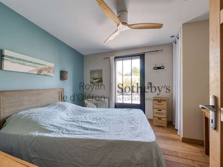 Maison Saint-Palais-sur-Mer - 6 chambres - 180m²