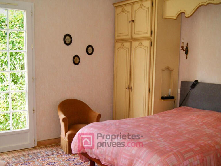Sale Property Saint-Palais-sur-Mer - 4 bedrooms