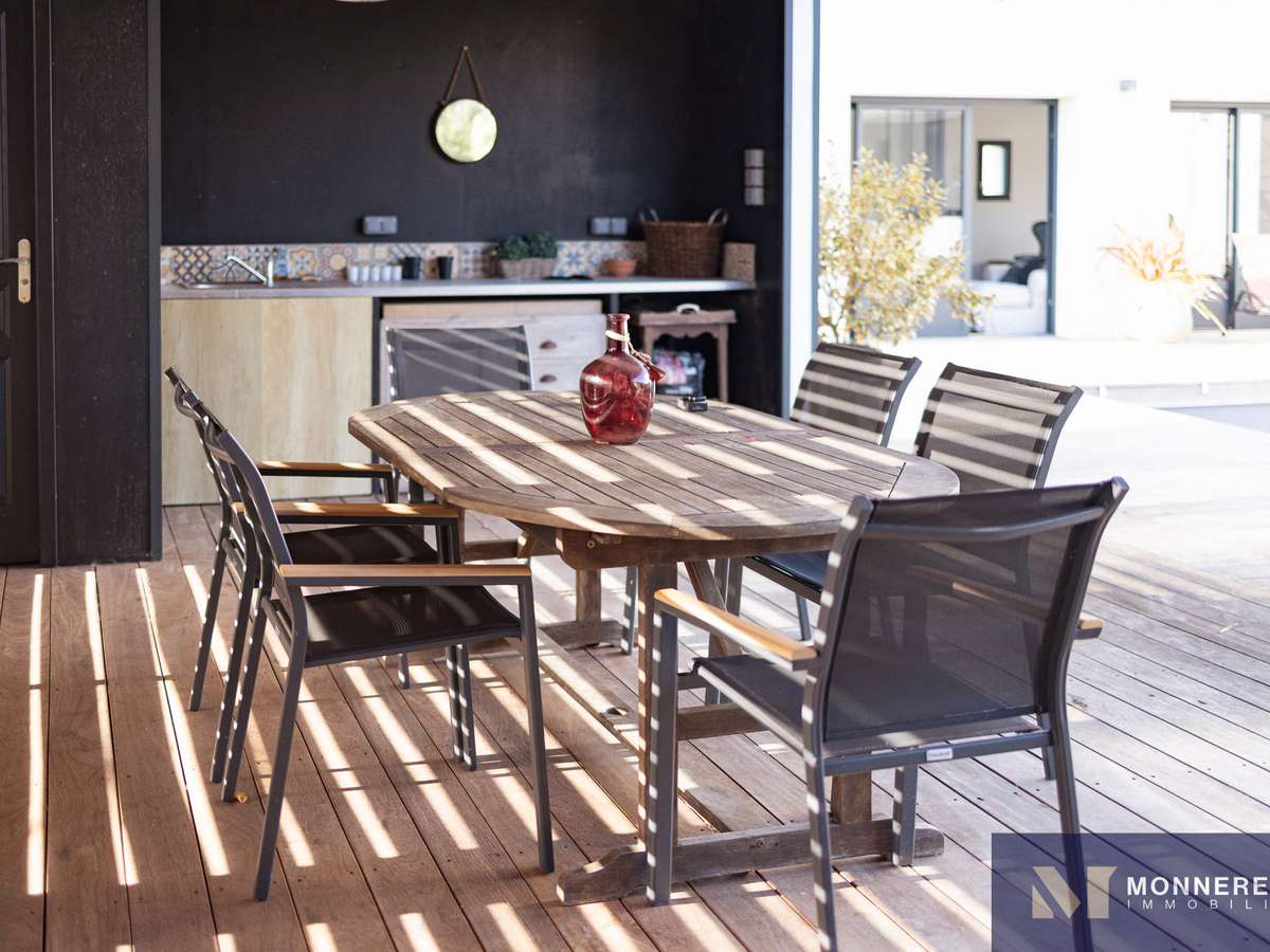 Villa Saint-Palais-sur-Mer