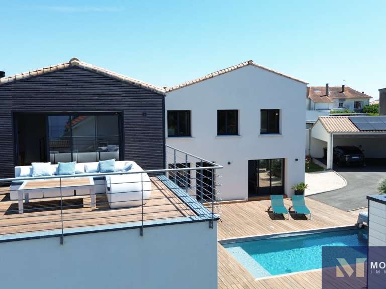 Villa Saint-Palais-sur-Mer - 4 chambres - 275m²