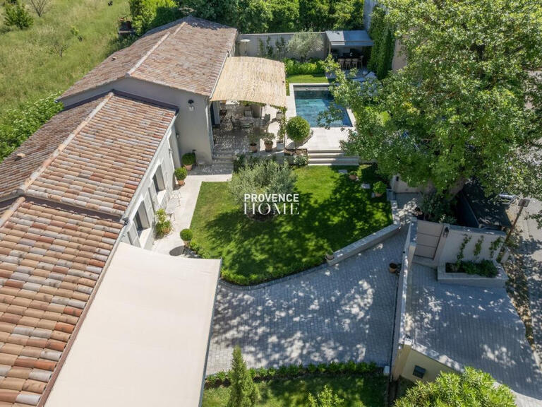 Maison Saint-Pantaléon - 4 chambres - 148m²