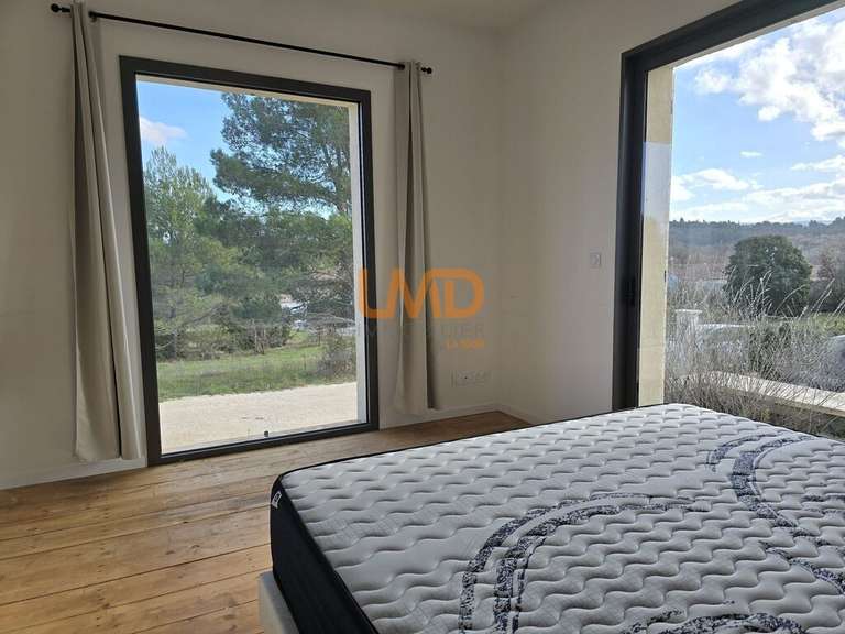 Maison Saint-Pantaléon - 4 chambres - 181m²