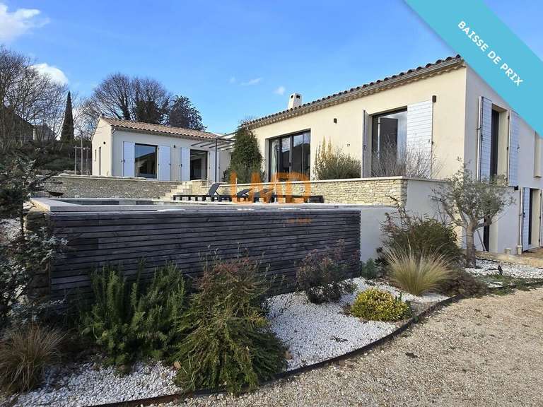 Maison Saint-Pantaléon - 4 chambres - 181m²