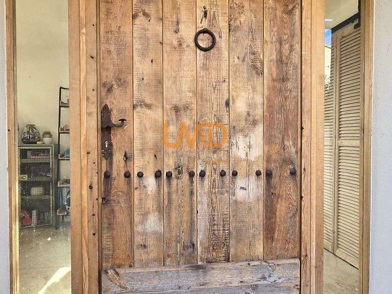 Maison Saint-Pantaléon - 4 chambres - 181m²