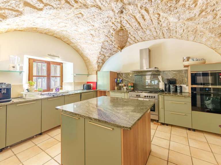 Château Saint-Pargoire - 900m²