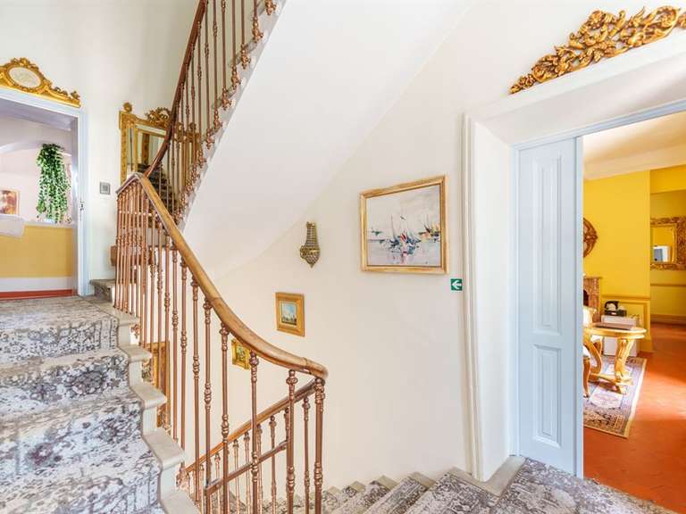 Château Saint-Pargoire - 900m²
