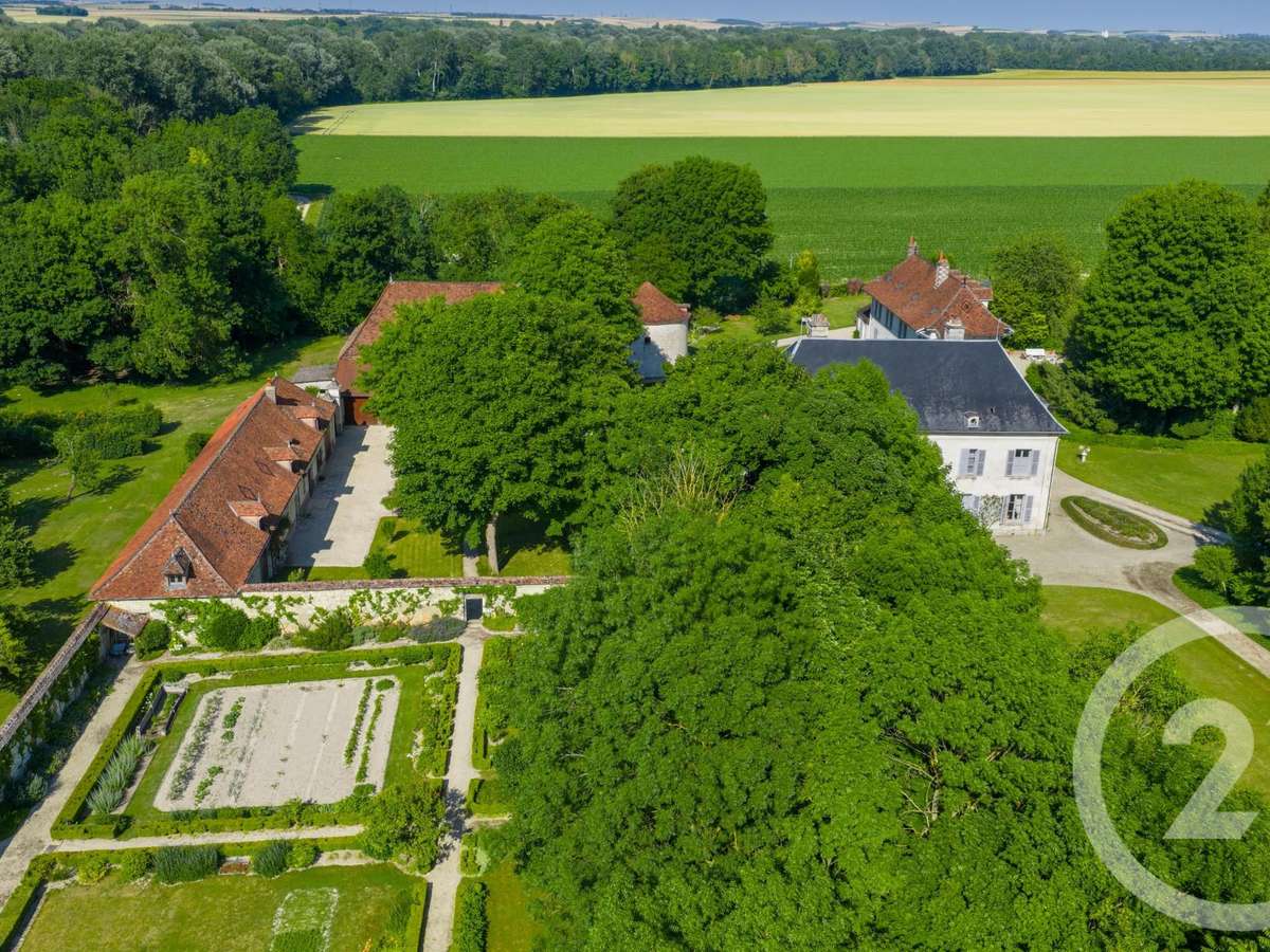 Maison Saint-Parres-aux-Tertres