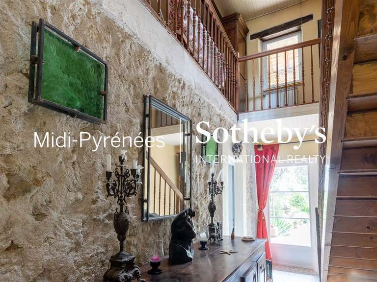 Maison Saint-Paul-Cap-de-Joux - 7 chambres - 395m²