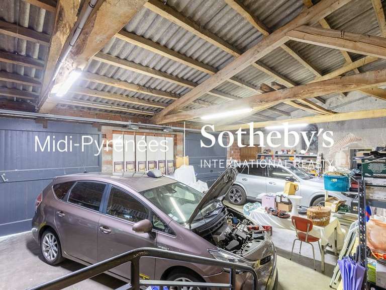 Maison Saint-Paul-Cap-de-Joux - 6 chambres - 315m²