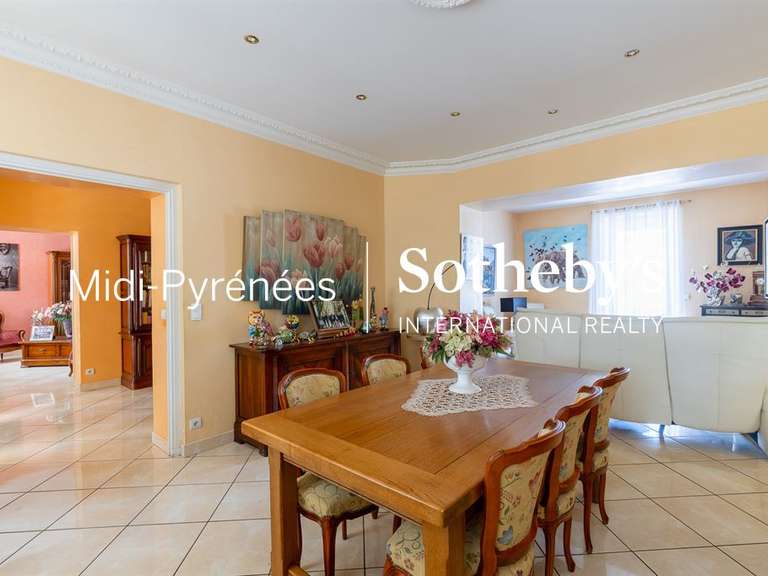 Maison Saint-Paul-Cap-de-Joux - 6 chambres - 315m²