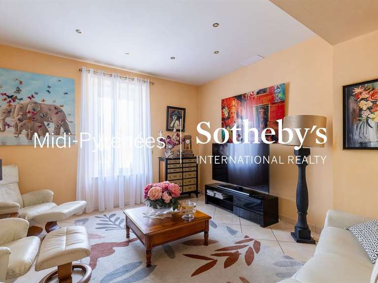 Maison Saint-Paul-Cap-de-Joux - 6 chambres - 315m²
