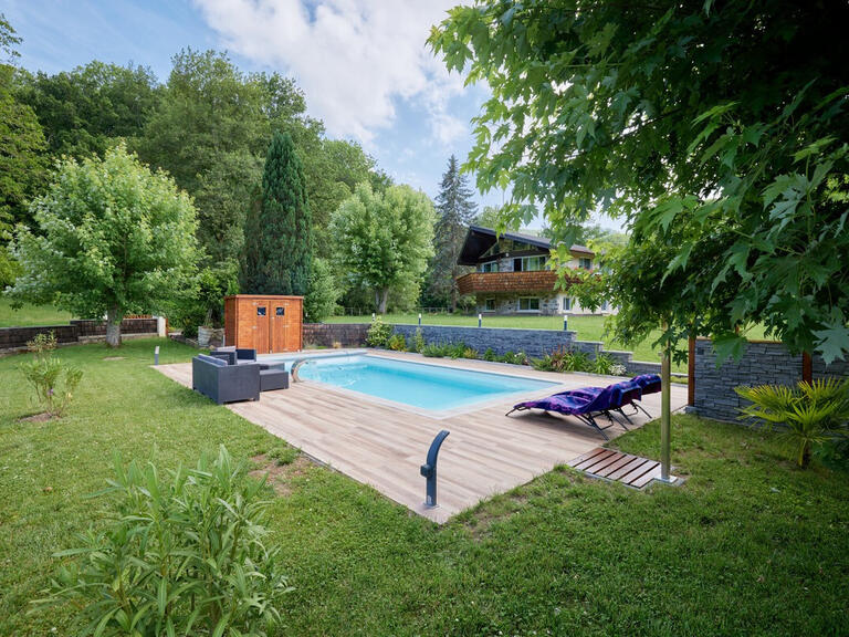 Maison Saint-Paul-de-Jarrat - 6 chambres - 210m²