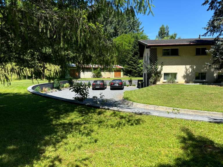 House Saint-Paul-de-Jarrat - 6 bedrooms - 210m²