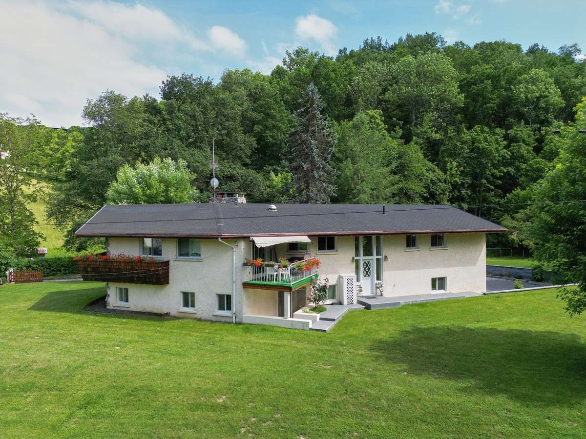 House Saint-Paul-de-Jarrat