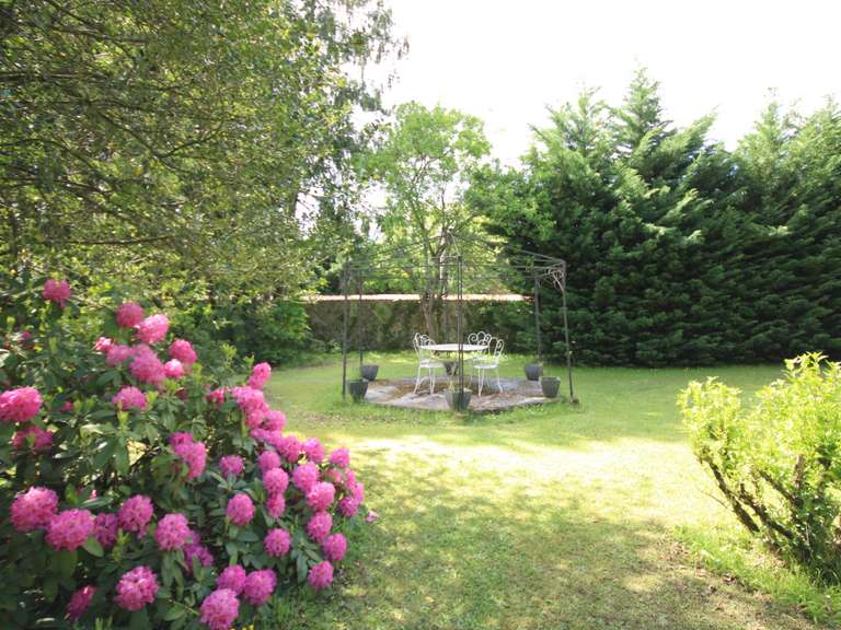 Maison Saint-Paul-de-Jarrat - 7 chambres - 250m²