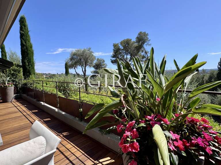 Apartment Saint-Paul-de-Vence - 3 bedrooms - 139m²