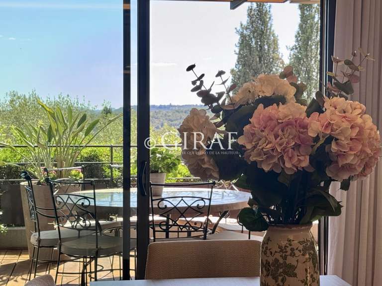 Apartment Saint-Paul-de-Vence - 3 bedrooms - 139m²