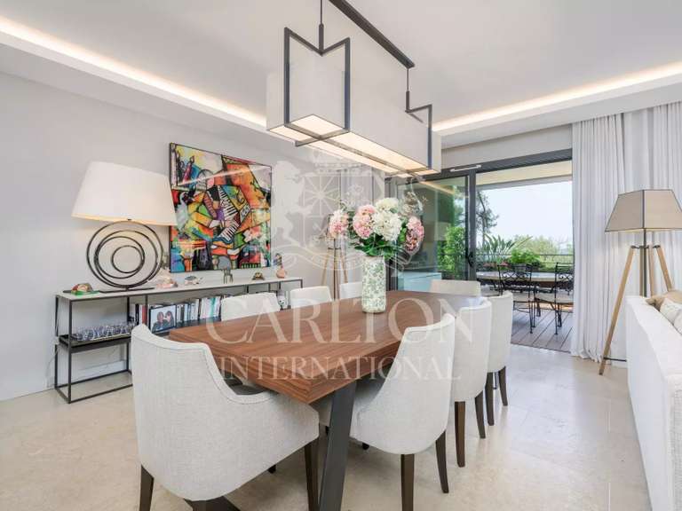 Apartment Saint-Paul-de-Vence - 4 bedrooms - 190m²