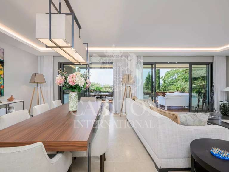 Apartment Saint-Paul-de-Vence - 4 bedrooms - 190m²