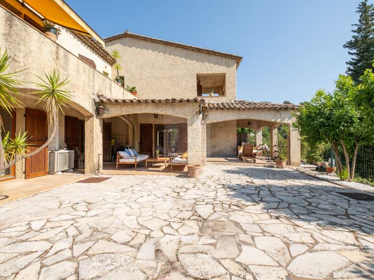 Appartement Saint-Paul - 3 chambres - 141m²