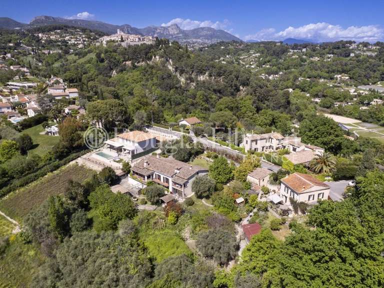 Domaine viticole Saint-Paul - 7 chambres - 454m²