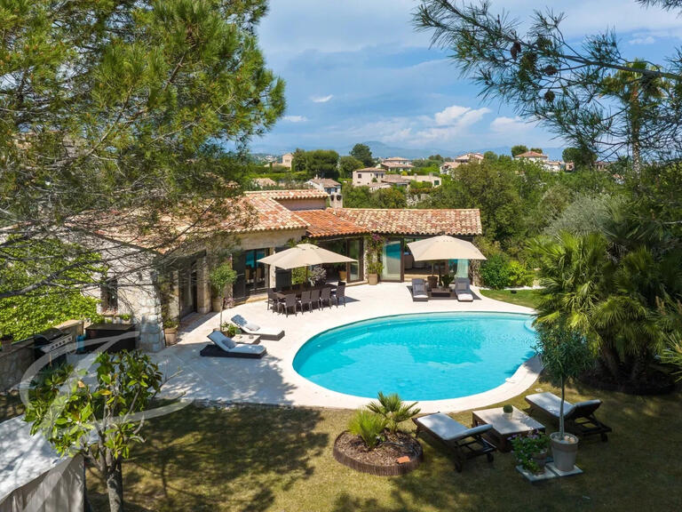 Vente Maison Saint-Paul-de-Vence - 6 chambres