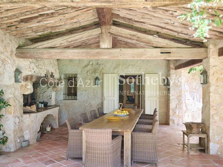 Maison Saint-Paul - 8 chambres - 730m²