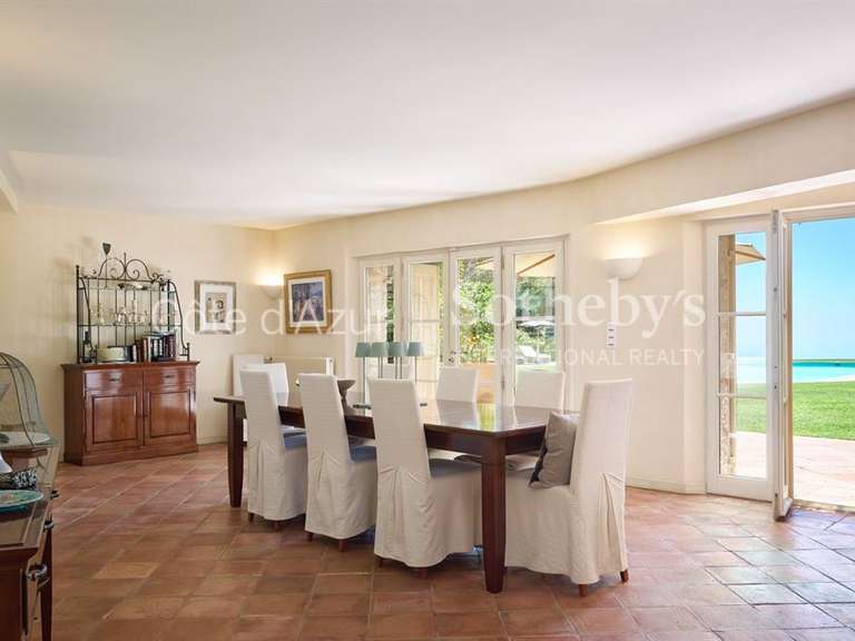 Maison Saint-Paul - 8 chambres - 730m²