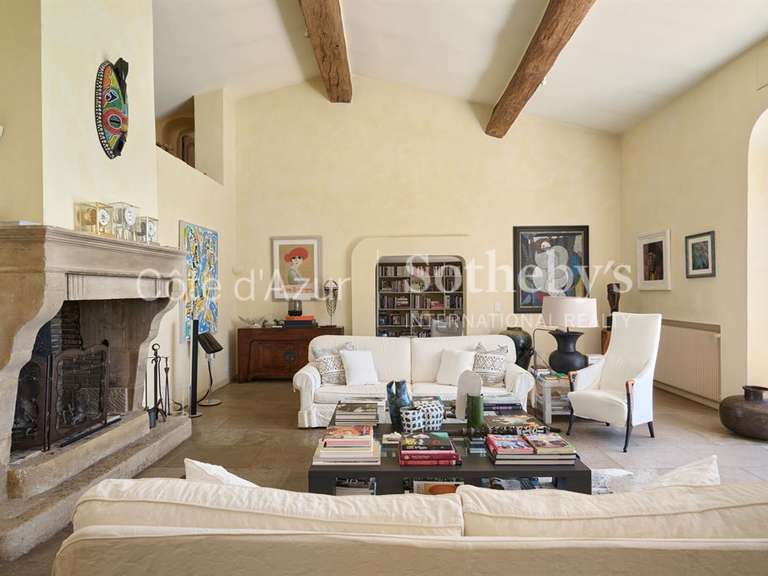 Maison Saint-Paul - 8 chambres - 730m²