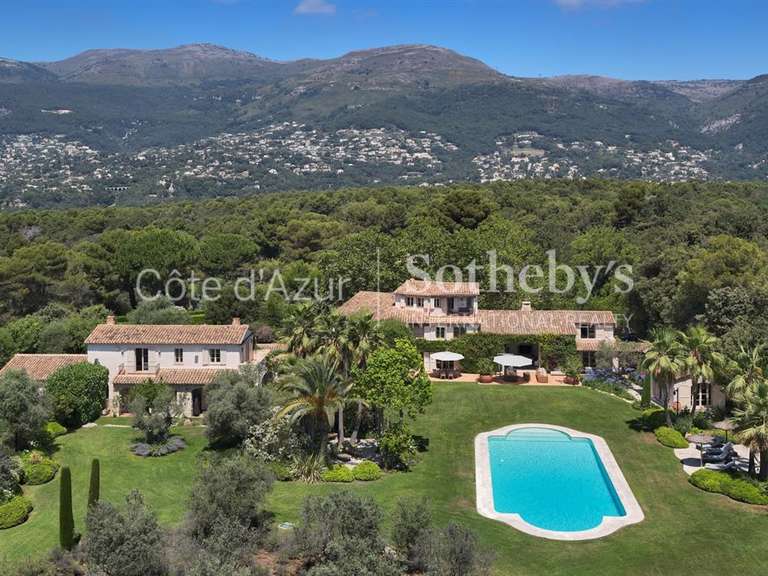 Maison Saint-Paul - 8 chambres - 730m²