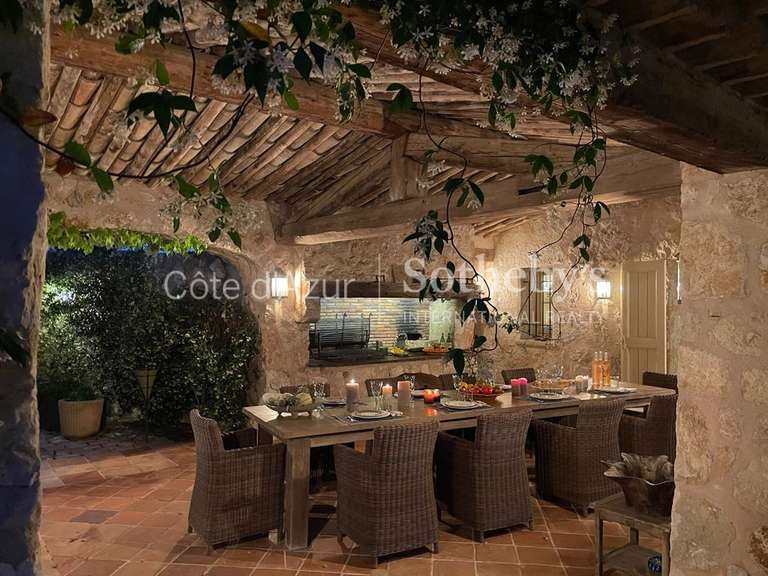 Maison Saint-Paul - 8 chambres - 730m²