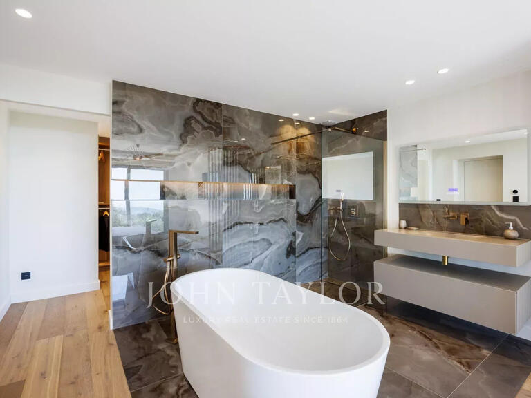 House Saint-Paul-de-Vence - 5 bedrooms - 400m²